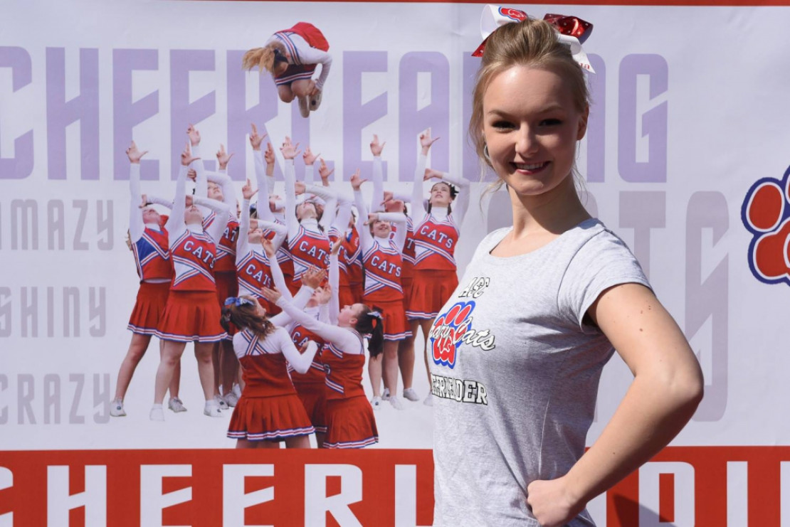 Cheerleader of the week: Svenja