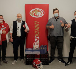 "Scheine für Vereine": Rewe-Märkte unterstützen USC-Jugend "Scheine für Vereine": Rewe-Märkte unterstützen USC-Jugend