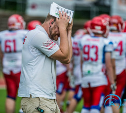 8:69 - U19 mit Niederlage gegen Huskies 8:69 - U19 mit Niederlage gegen Huskies
